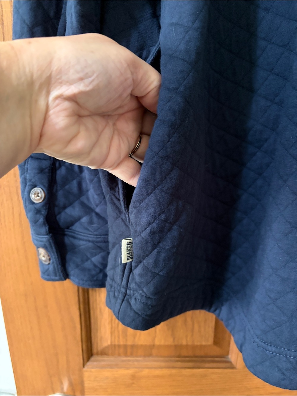 Duluth Trading Co AirLoc Quilted Navy Button-Front Shirt Jac - Picture 4 of 5